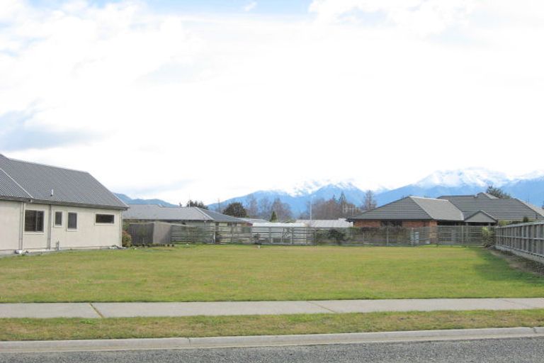 Photo of property in 16 Lawson Burrows Crescent, Te Anau, 9600