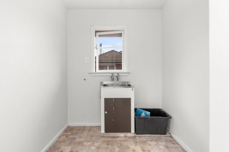 Photo of property in 10 Haslett Place, Upper Riccarton, Christchurch, 8041