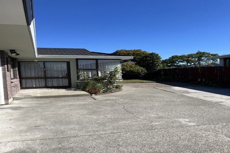 Photo of property in 5b Rolfe Place, Bishopdale, Christchurch, 8053