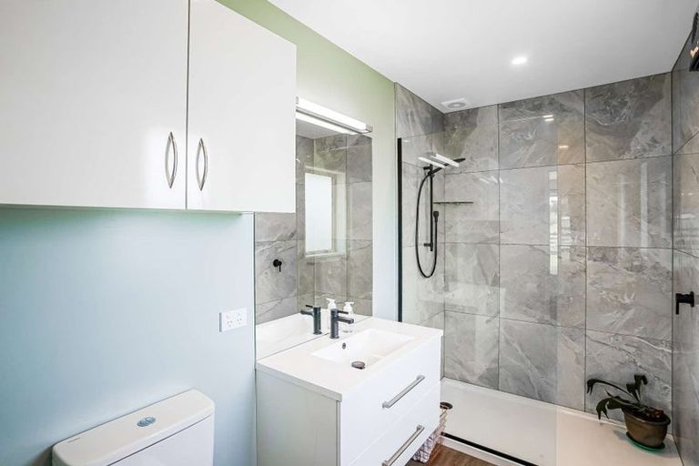 Photo of property in 5 Fantail Avenue, Amberley, 7410