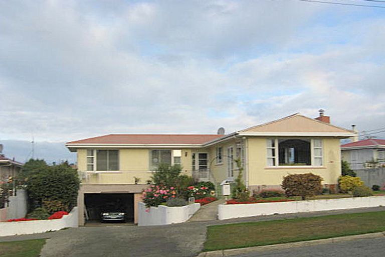 Photo of property in 43 Stuart Street, Holmes Hill, Oamaru, 9401