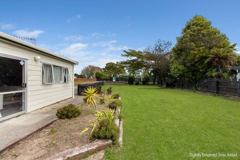 Photo of property in 19 Vera Street, Marton, 4710