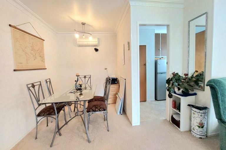 Photo of property in 35 Western Road, Bellevue, Tauranga, 3110