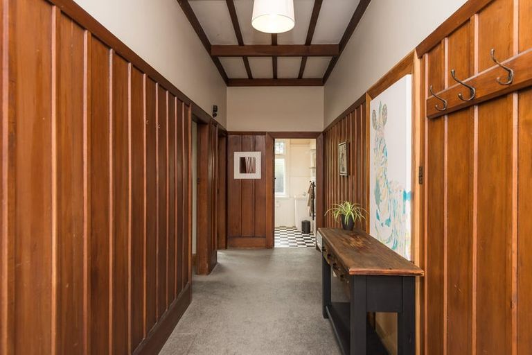 Photo of property in 207 Matsons Avenue, Papanui, Christchurch, 8053