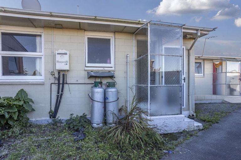 Photo of property in 4/108 Cranford Street, St Albans, Christchurch, 8014