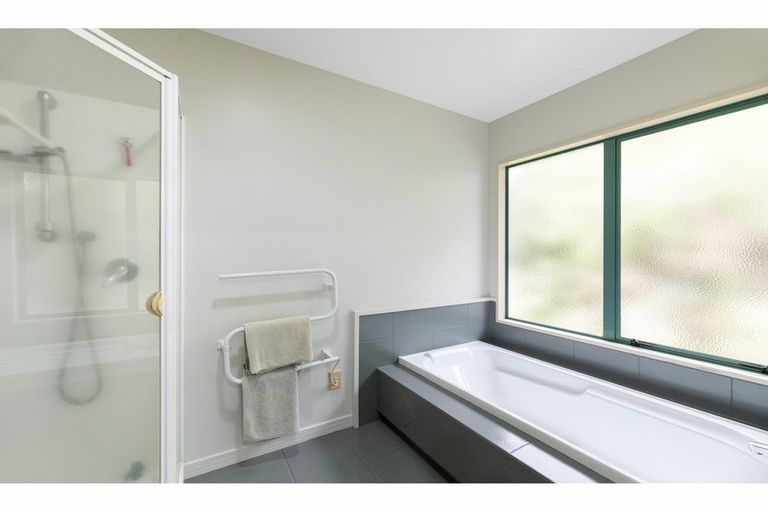 Photo of property in 48 Diamond Head, Hairini, Tauranga, 3112