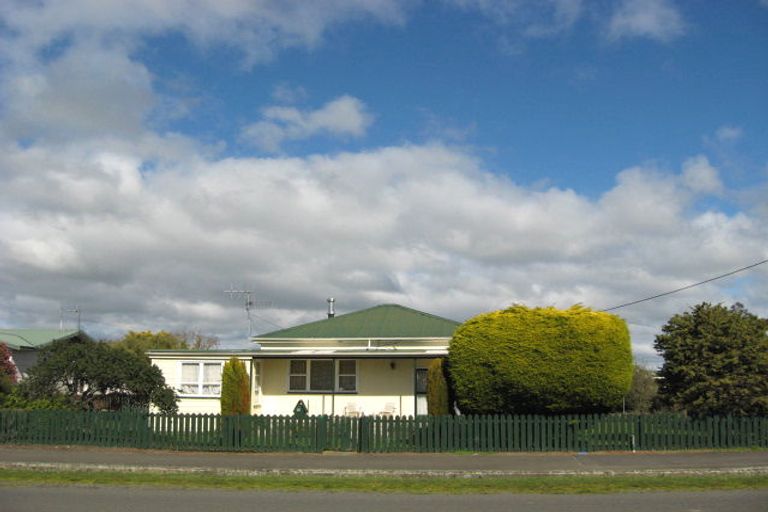 Photo of property in 49 Sydney Street, Takapau, 4203