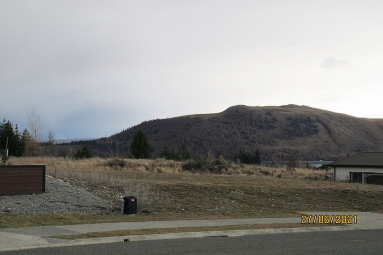 Photo of property in 28 Mistake Drive, Lake Tekapo, 7999