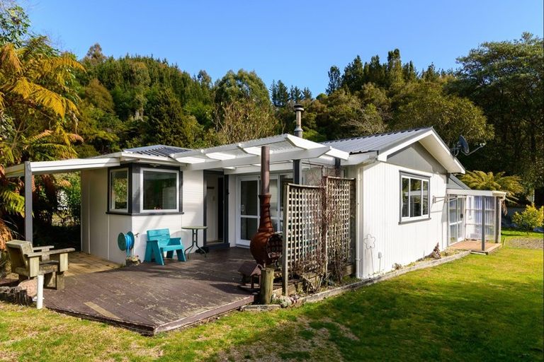 Photo of property in 327 Pongakawa Valley Road, Lake Rotoma, Rotorua, 3074