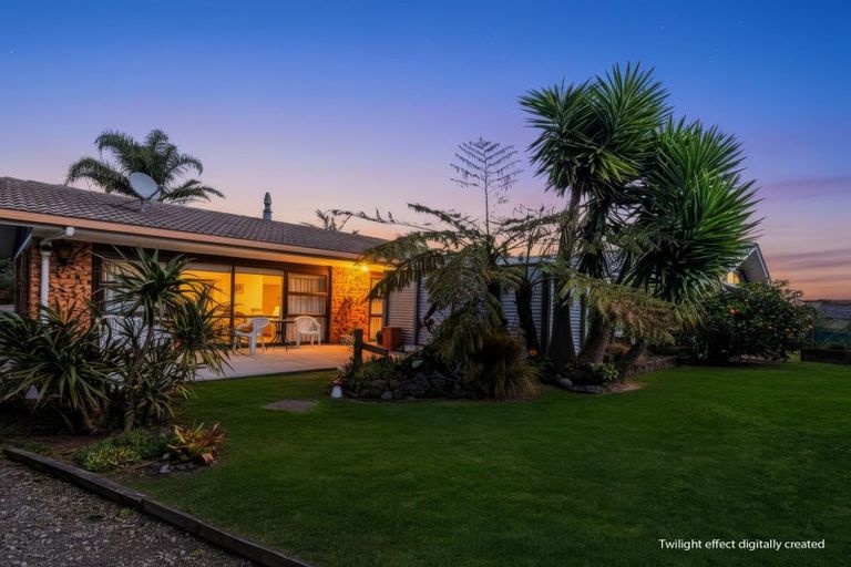 Photo of property in 242 Baylys Coast Road, Dargaville, 0377