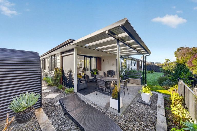 Photo of property in 23 Tarata Grove, Lansdowne, Masterton, 5810