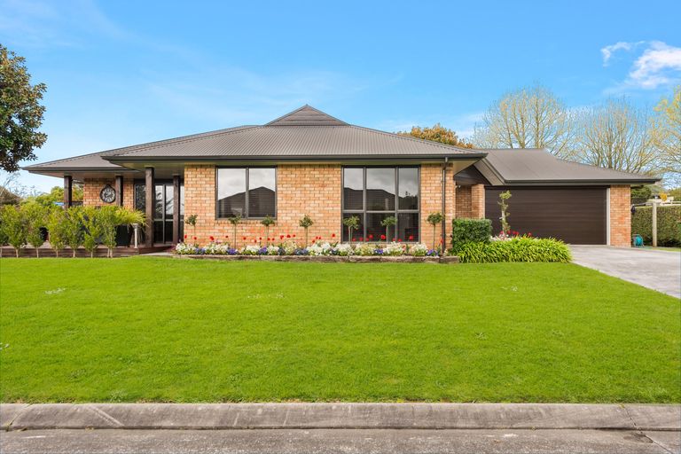 Photo of property in 1 Holmwood Park Drive, Morrinsville, 3300