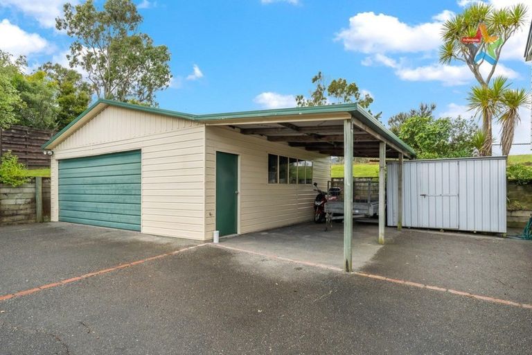 Photo of property in 21 Whitechapel Grove, Stokes Valley, Lower Hutt, 5019