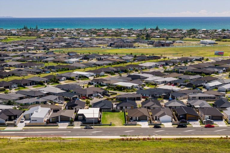 Photo of property in 259 Te Okuroa Drive, Papamoa, 3118