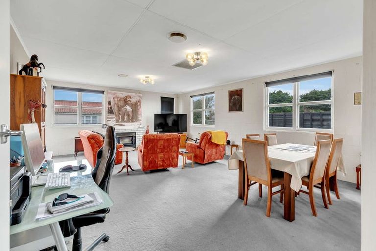 Photo of property in 169 Seabury Avenue, Foxton Beach, Foxton, 4815