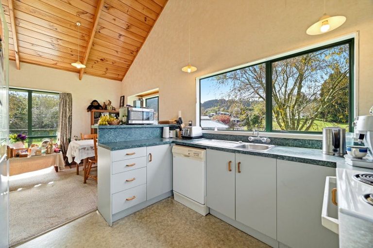 Photo of property in 34 Kaska Road, Hamurana, Rotorua, 3097