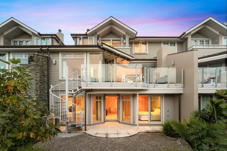 Photo of property in 36 Little Compton Mews, Snells Beach, 0920