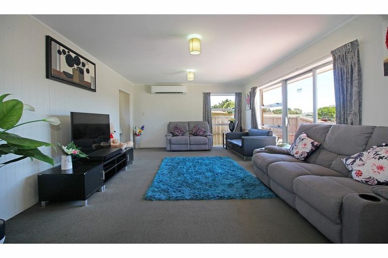 Photo of property in 52 Henwood Road, Mangere East, Auckland, 2024