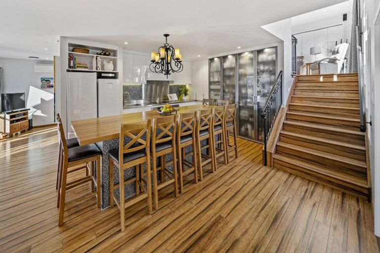 Photo of property in 40 Awaruku Road, Torbay, Auckland, 0630