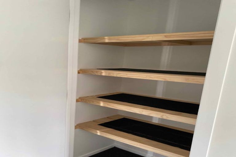 Photo of property in 79 Seaview Road, Westown, New Plymouth, 4310