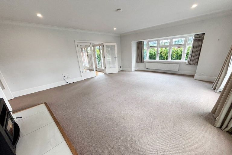 Photo of property in 82 Glandovey Road, Fendalton, Christchurch, 8052