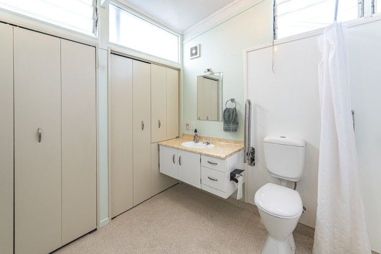 Photo of property in 107 Carlton Avenue, Tawhero, Whanganui, 4501