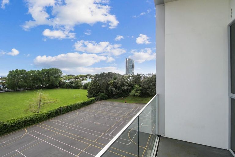 Photo of property in 3b/17 Blake Street, Ponsonby, Auckland, 1011