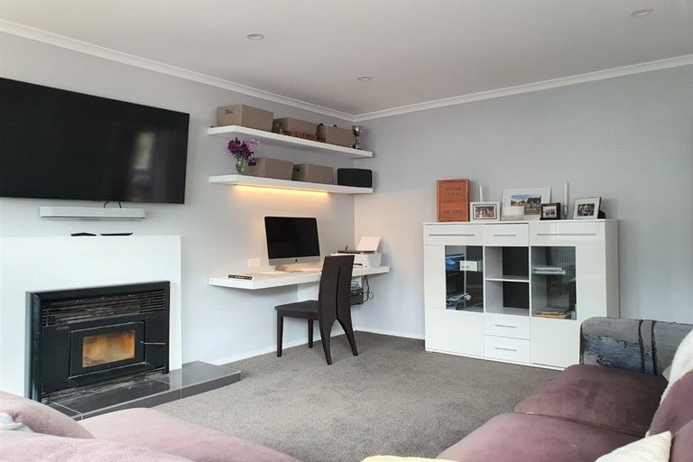 Photo of property in 256 Taita Drive, Taita, Lower Hutt, 5011