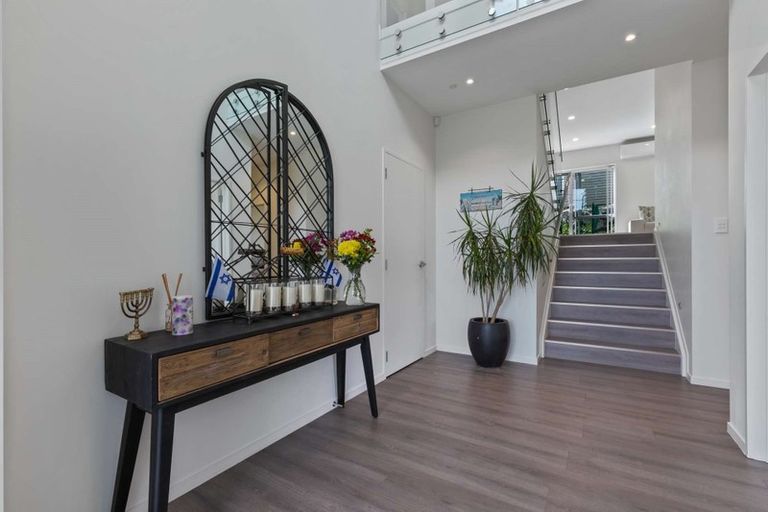 Photo of property in 3 Parkview Drive, Gulf Harbour, Whangaparaoa, 0930