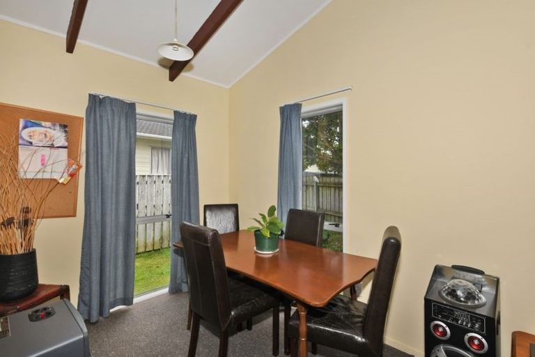 Photo of property in 2/6 Bloomfield Place, Onerahi, Whangarei, 0110