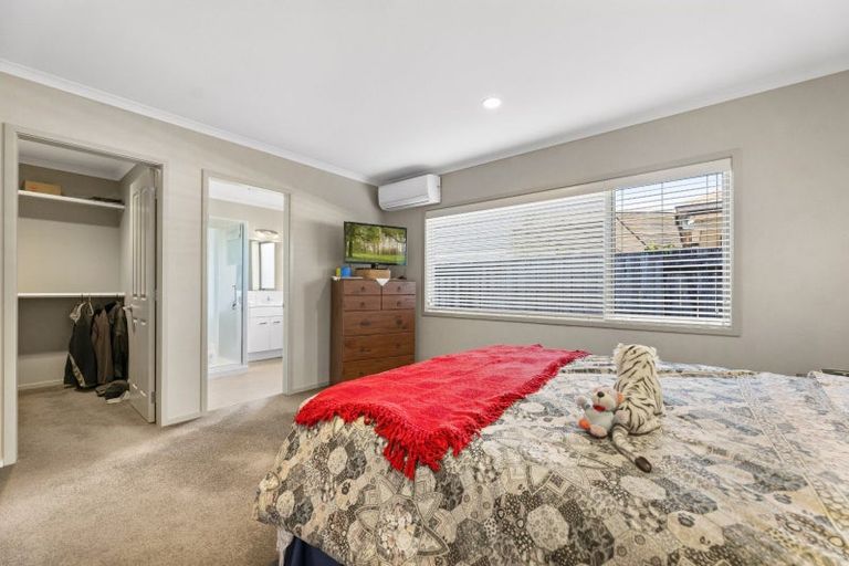 Photo of property in 44 Gibson Place, Papamoa Beach, Papamoa, 3118