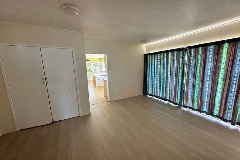 Photo of property in 7 Freshney Place, Hillpark, Auckland, 2102