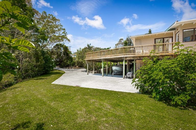 Photo of property in 59 Stillwater Crescent, Stillwater, Silverdale, 0993