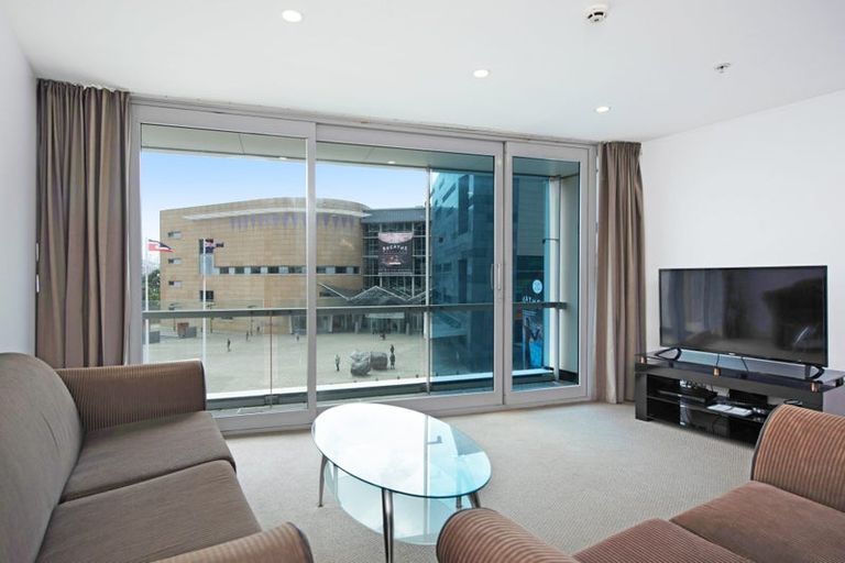 Photo of property in Portal Apartments, 3d/42 Cable Street, Te Aro, Wellington, 6011