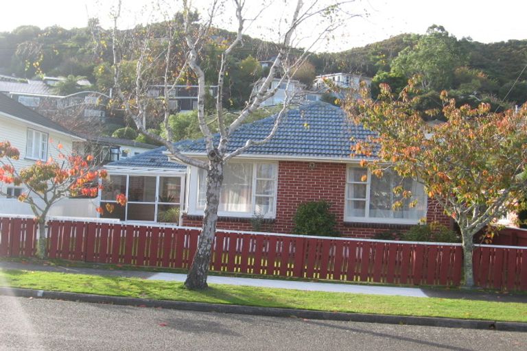 Photo of property in 3 Parnell Street, Fairfield, Lower Hutt, 5011