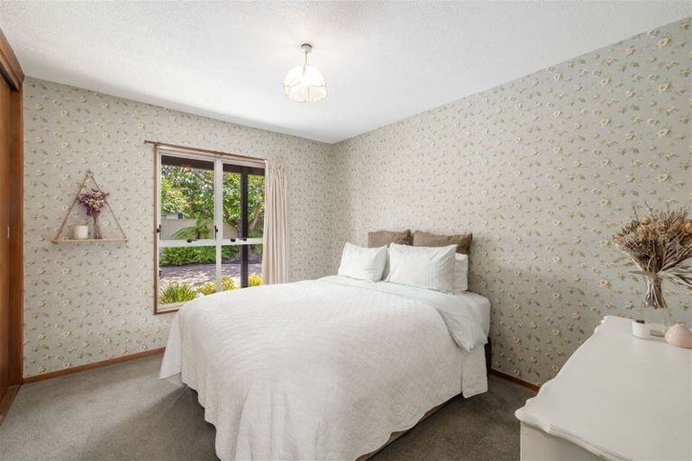 Photo of property in 325 Sawyers Arms Road, Bishopdale, Christchurch, 8053