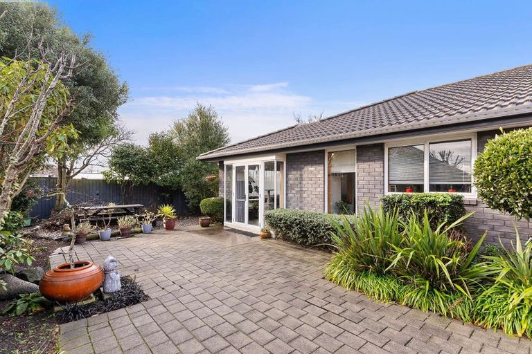 Photo of property in 2/38 Fenchurch Street, Redwood, Christchurch, 8051