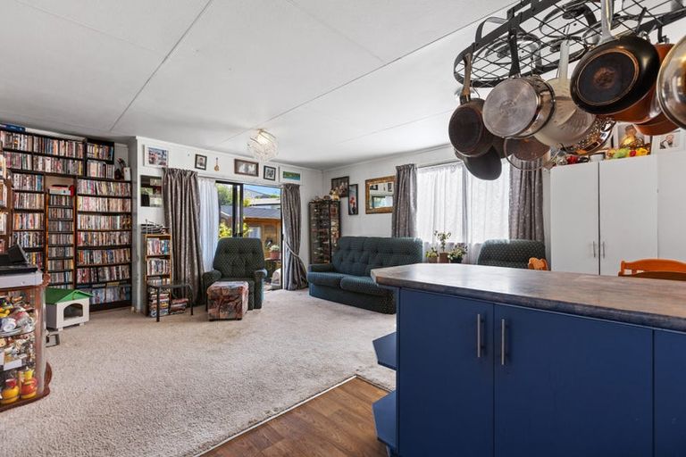 Photo of property in 15d Kaimai Place, Hairini, Tauranga, 3112