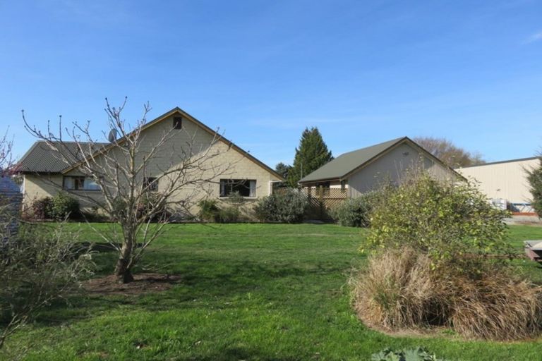 Photo of property in 37 Kerrytown Road, Levels, Timaru, 7975