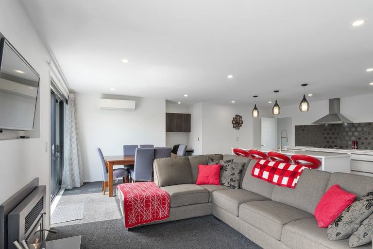 Photo of property in 52 Shadbolt Lane, Rolleston, 7614