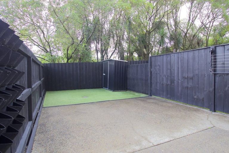 Photo of property in 26 Kotuitui Street, Manukau, Auckland, 2104