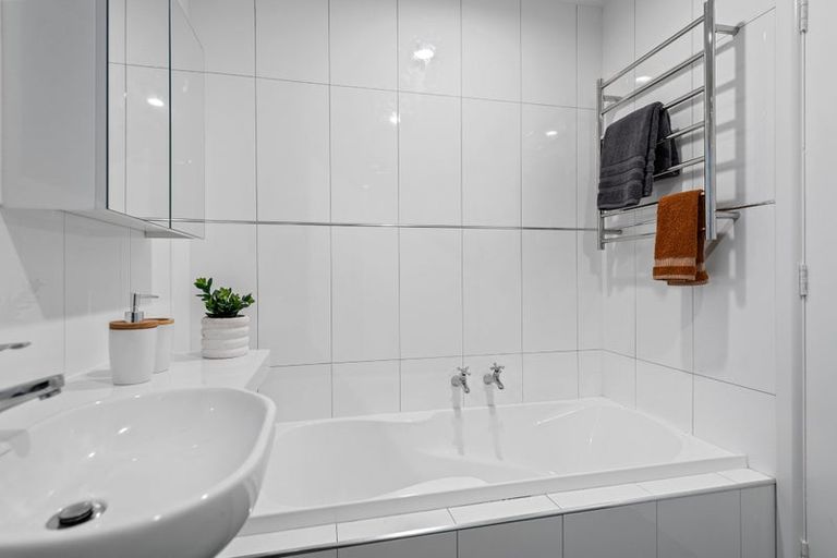 Photo of property in 1/22 Stratford Street, Merivale, Christchurch, 8014