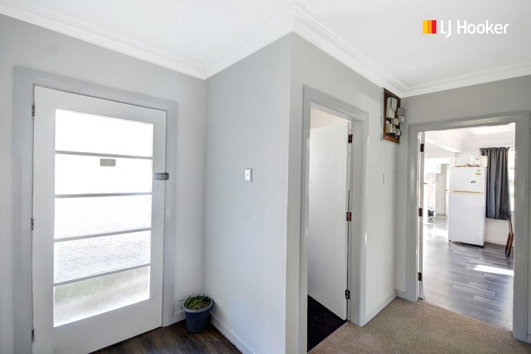 Photo of property in 322 Kaikorai Valley Road, Bradford, Dunedin, 9011