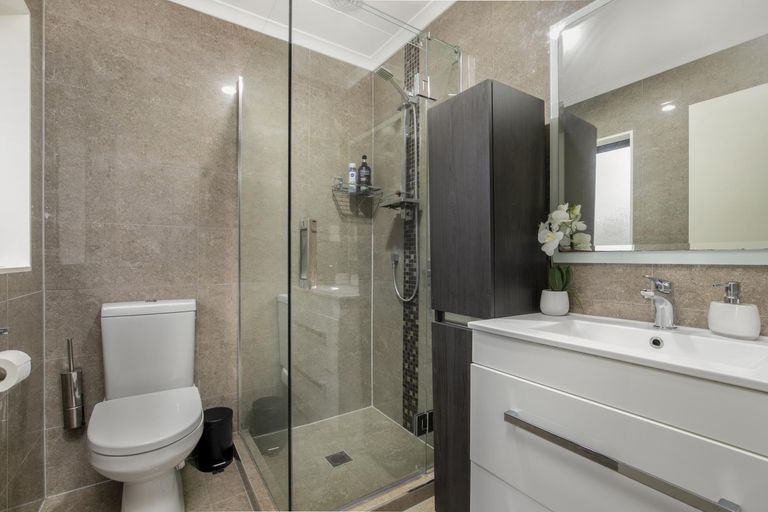 Photo of property in 23 Foxlaw Street, Randwick Park, Auckland, 2105