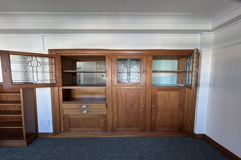 Photo of property in Elms Court Flats, 5/367 The Terrace, Te Aro, Wellington, 6011