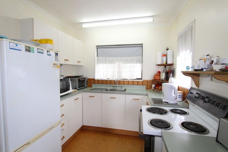 Photo of property in 8a Maire Street, Pahiatua, 4910