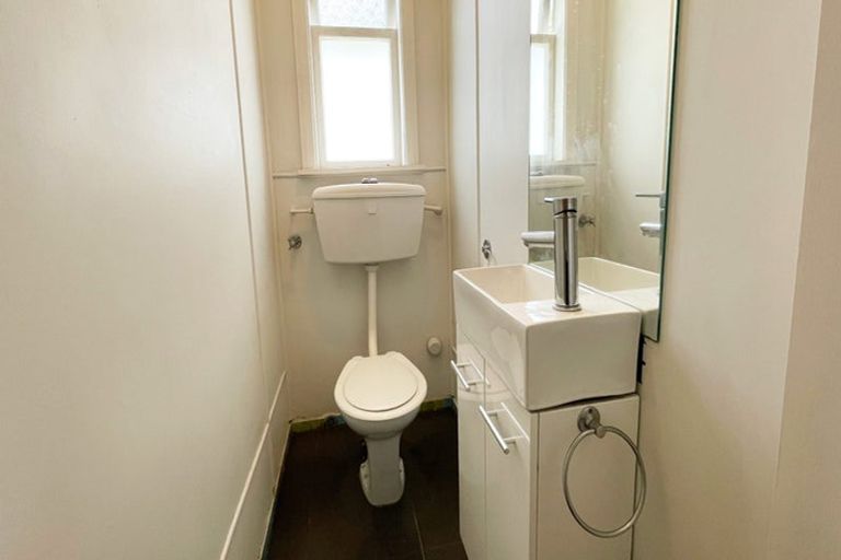 Photo of property in 22 Krull Street, Vogeltown, Wellington, 6021