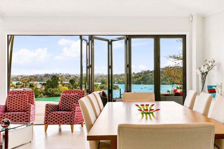 Photo of property in 33 Marae Road, Greenhithe, Auckland, 0632