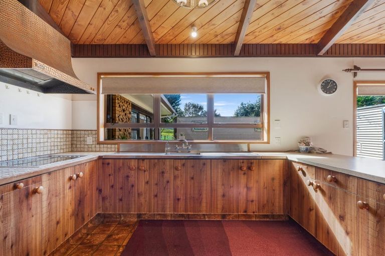 Photo of property in 242 Baylys Coast Road, Dargaville, 0377