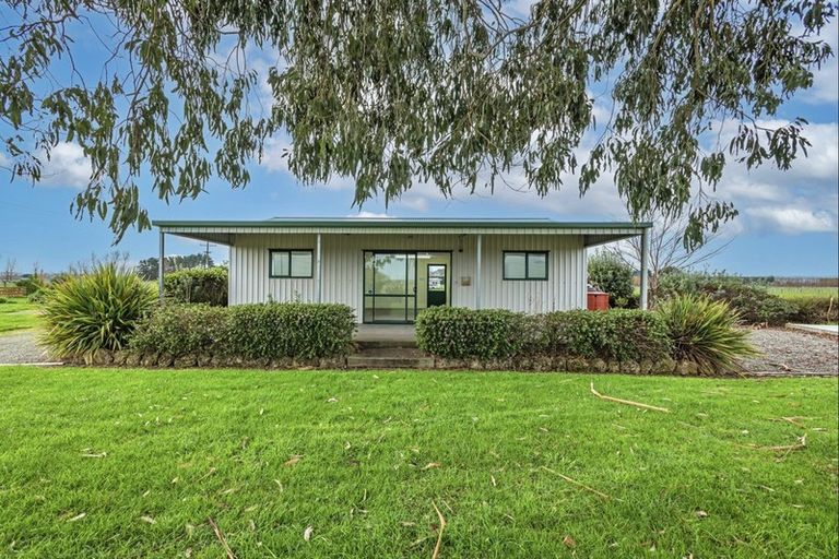 Photo of property in 634 Rangitikei Line, Milson, Palmerston North, 4475
